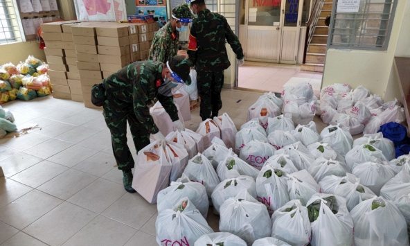 Siêu thị phối hợp với địa phương cung cấp combo cho người dân, cao nhất 500.000 đồng