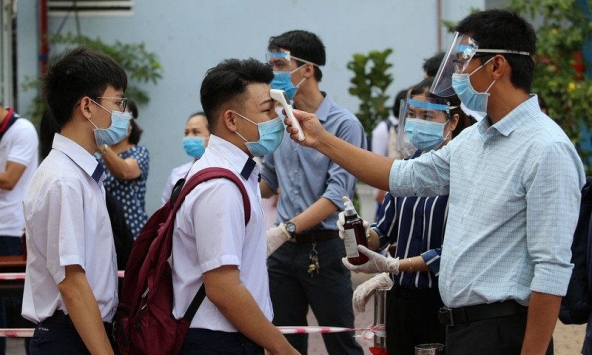 Miễn, giảm học phí cho học sinh 