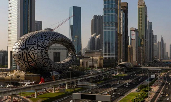 UAE tiếp tục cấp thị thực cho khách du lịch đã tiêm vaccine ngừa COVID-19