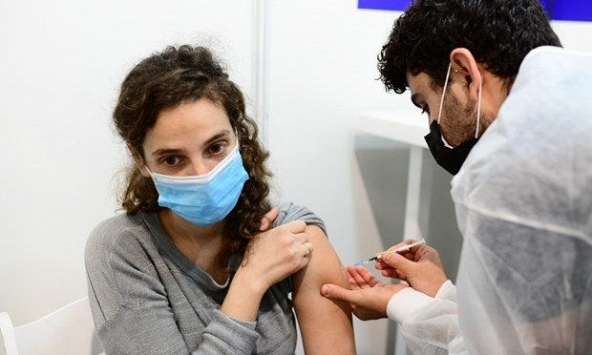 Người khỏi bệnh COVID-19 có khả năng chống lại virus Delta cao hơn 6 lần so với người đã tiêm 2 mũi Pfizer