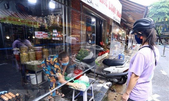 Cách thức nào để đưa nền kinh tế Việt Nam 'thoát hiểm' trong đại dịch?