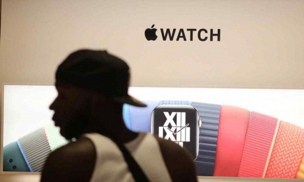 Việc sản xuất Apple Watch bị trì hoãn do các kỹ sư gặp trở ngại với các vấn đề về chất lượng