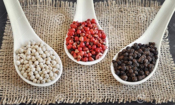 Giá tiêu dao động từ 74.500 - 78.000 đồng/kg