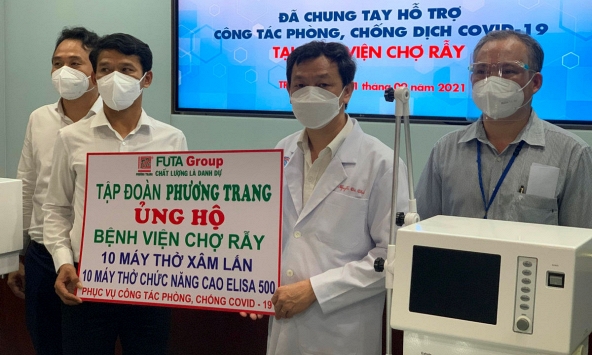TP.HCM được hỗ trợ thêm máy thở chức năng cao, máy tạo oxy trị giá hàng chục tỷ đồng
