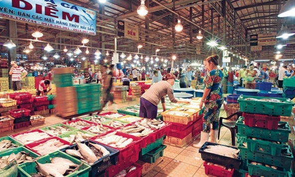 TPHCM tính mở lại điểm trung chuyển hàng hóa tại chợ Bình Điền từ 7/9