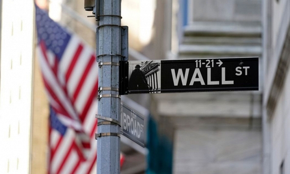 Chứng khoán Mỹ giảm sau kỳ nghỉ cuối tuần dài