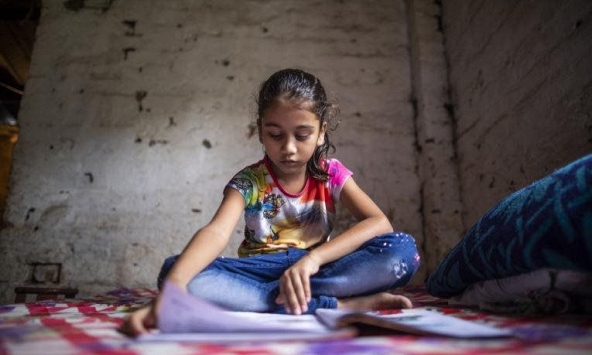 Hàng trăm triệu trẻ em tại Nam Á bị thiệt thòi khi trường học đóng cửa