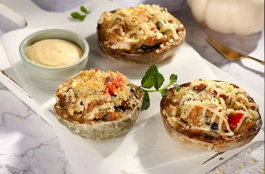 Món ngon mỗi ngày: Dê xào tía tô cà bát
