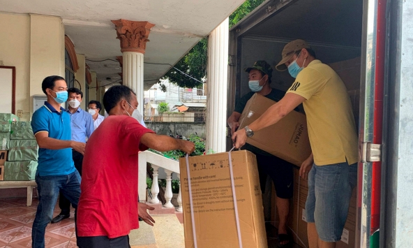 Bình Dương được hỗ trợ 10 máy trợ thở, 500 máy tạo oxy