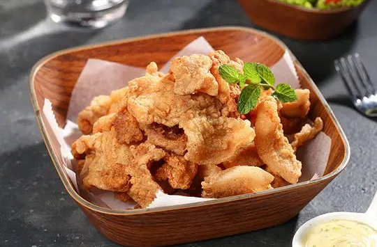 Món ngon mỗi ngày: Ba rọi tẩm trứng chiên giòn
