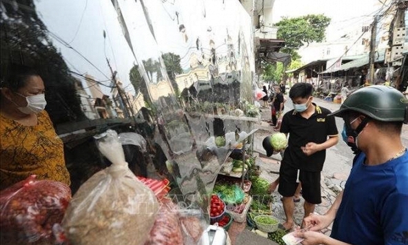 Điều kiện để người dân TP.HCM đi chợ, siêu thị trong thời gian tới