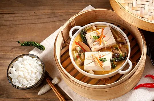 Món ngon mỗi ngày: Gà rim ngũ vị
