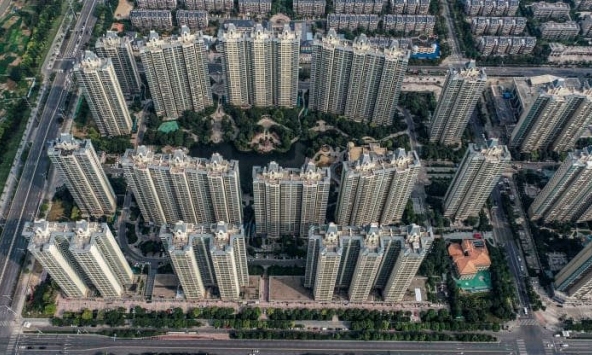 Thị trường 'nín thở' theo dõi 'bài kiểm tra đầu tiên' với cuộc khủng hoảng nợ của Evergrande