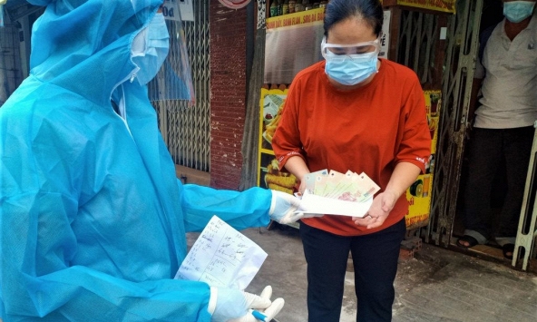 TP.HCM thông qua gói hỗ trợ lần 3 cho người dân khó khăn vì COVID-19