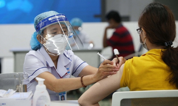 Thêm 11.527 người nhiễm COVID-19 trong ngày 22/9, TP.HCM giảm hơn 1.000 ca