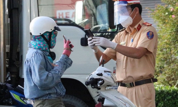 Người dân sắp được quản lý bằng app xanh và app đỏ