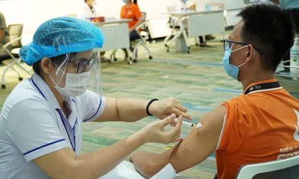 Việt Nam dự kiến sẽ nhận được khoảng 54 triệu liều vaccine COVID-19 trong tháng 10