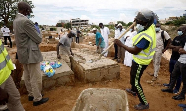  Reuters: Số ca tử vong vì COVID-19 trên toàn cầu vượt ngưỡng 5 triệu 