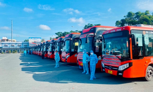 Lâm Đồng tiếp tục đón người dân từ vùng dịch trở về địa phương