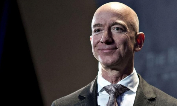Tỷ phú Jeff Bezos lần đầu tiên đầu tư vào thương mại điện tử ở Đông Nam Á