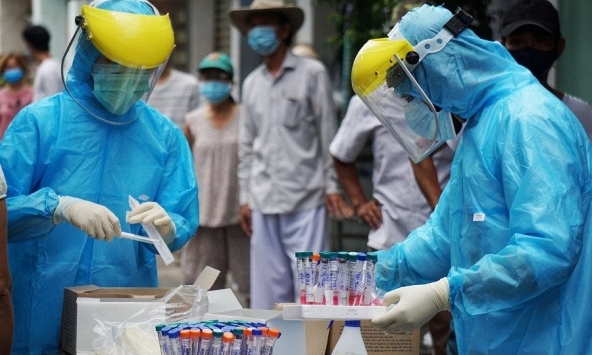 Có 4.363 ca mắc COVID-19 trong ngày 5/10, thấp nhất trong khoảng 1,5 tháng qua