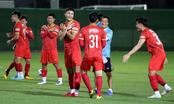 Tuyển Việt Nam gặp Trung Quốc vào lúc 0h ngày 8/10