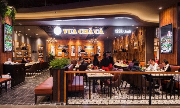 Quận 7 đề xuất thí điểm kinh doanh ăn uống tại chỗ có điều kiện từ ngày 10/10