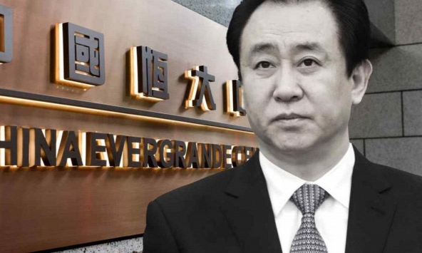 Ông chủ Evergrande thấy mình đơn độc