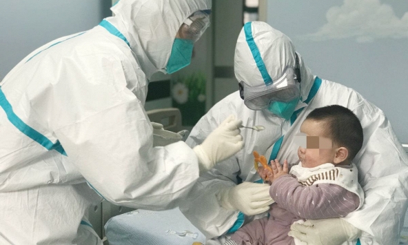 Lý do gì khiến tỷ lệ trẻ mắc COVID-19 phải nhập viện, tử vong tăng cao