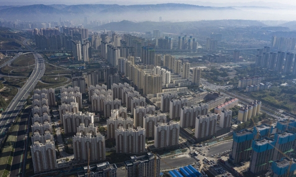 Ngoài Evergrande, thị trường bất động sản Trung Quốc đang đối mặt với khoản nợ 5.000 tỷ USD