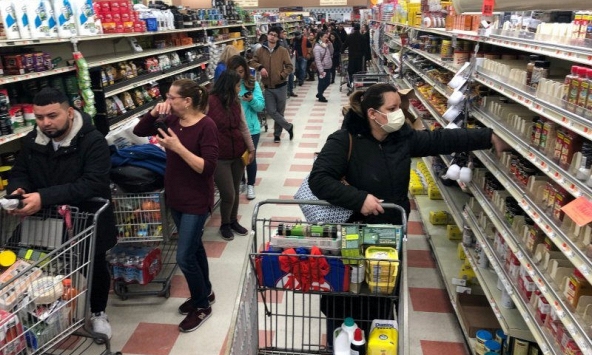 Ngành bán lẻ toàn cầu lo lắng cho dịp mua sắm cuối năm