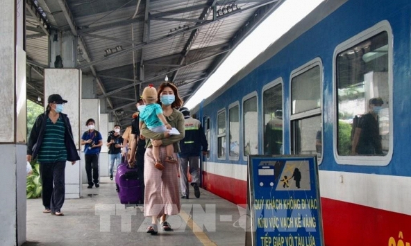 Tàu hỏa chạy thí điểm từ ngày 13/10, bắt đầu bán vé vào lúc 8h hôm nay