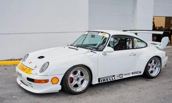 Chảy nước miếng với chiếc Porsche 911 CUP 3.8 RSR EVO 1995 này 