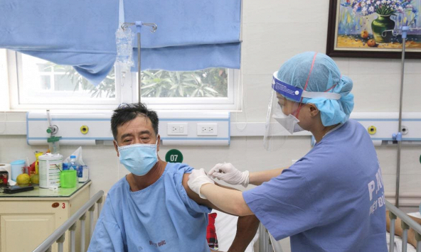 Đã tiếp nhận 92,5 triệu liều vaccine COVID-19