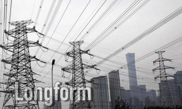 Khủng hoảng năng lượng của Trung Quốc 'đánh bay' mọi thứ, từ iPhone đến sữa bò