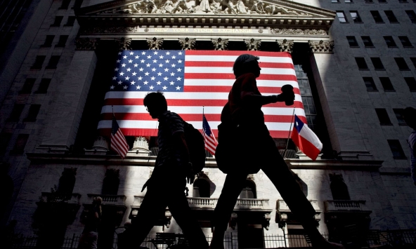 Những người Mỹ giàu nhất sở hữu 89% thị trường chứng khoán  