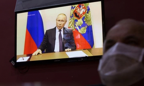 Ông Putin ra lệnh ngừng làm việc 1 tuần do số ca tử vong vì COVID-19 tăng kỷ lục