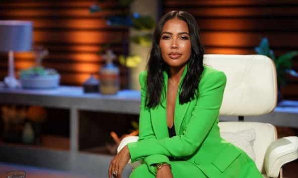 4 cuốn sách bạn nên đọc theo gợi ý từ Emma Grede, nhà đầu tư phụ nữ da đen đầu tiên trên Shark Tank Mỹ