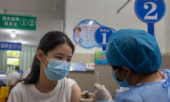 Chuyên gia đề nghị chưa nên tiêm vaccine COVID-19 cho trẻ dưới 12 tuổi