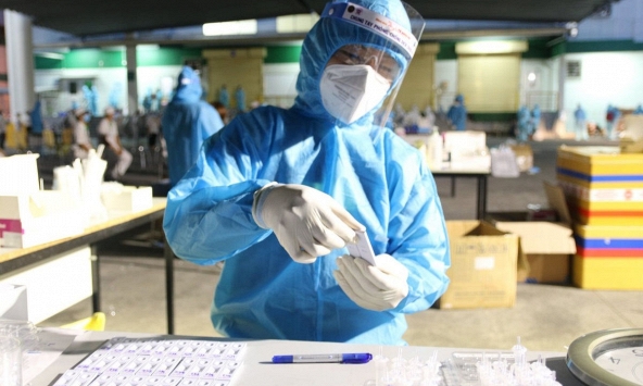 TP.HCM có 169 cơ sở y tế được phép xét nghiệm nhanh COVID-19