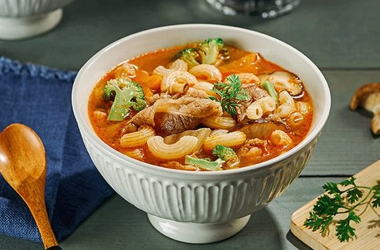 Món ngon mỗi ngày: Nui nấu bò cay
