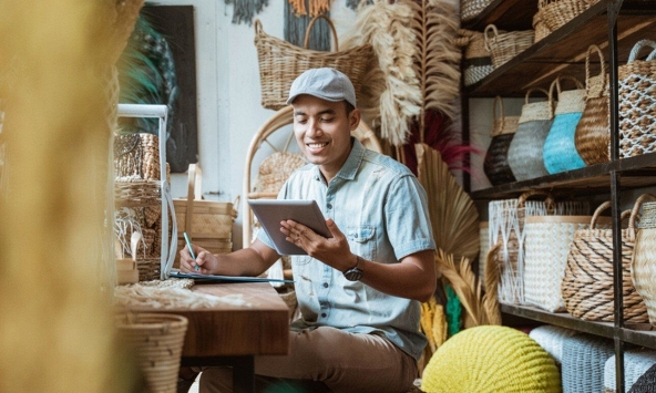 Các doanh nghiệp vừa và nhỏ châu Á xoay xở thế nào sau COVID-19?