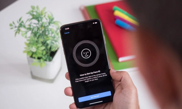 Bé gái 9 tuổi cứu sống cả gia đình nhờ mở khóa iPhone bằng khuôn mặt của người bố đã bất tỉnh