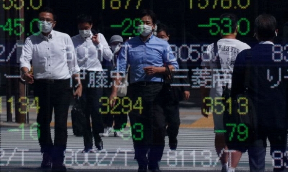Tiếp bước Phố Wall, chứng khoán châu Á giữ vững đà tăng