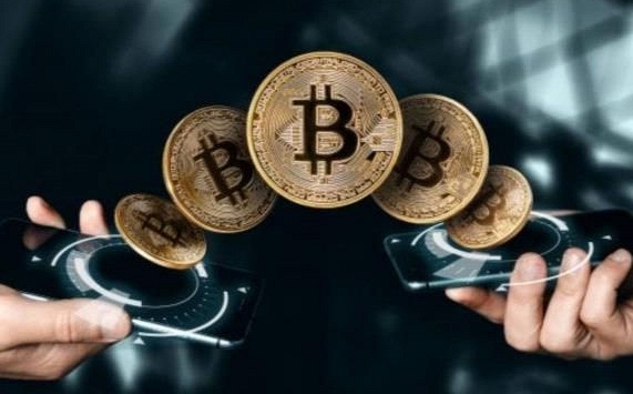 Bitcoin giảm nhẹ về gần mốc 64.000 USD