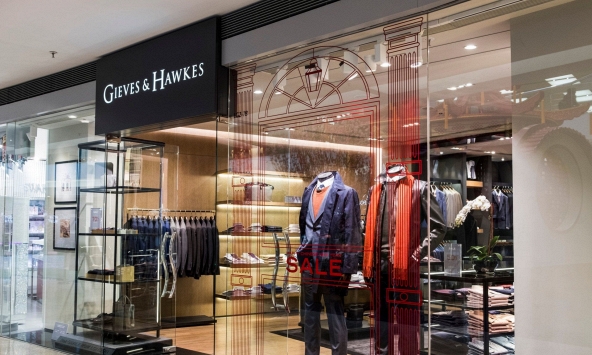 Tại sao các thương hiệu xa xỉ phương Tây do các nhà đầu tư Trung Quốc mua lại thất bại?