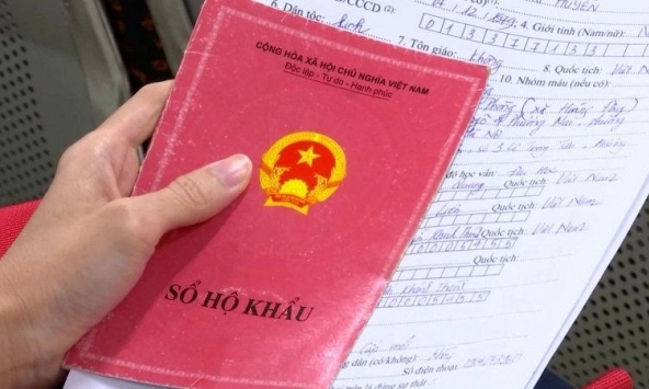 Có Căn cước công dân gắn chip rồi có cần Sổ hộ khẩu nữa không?