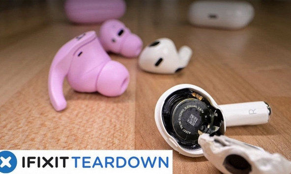 'Mổ bụng' và so sánh linh kiện bên trong AirPods 3 và Beats Fit Pro