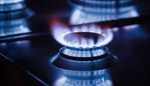 Giá gas chững lại do thời tiết ấm hơn