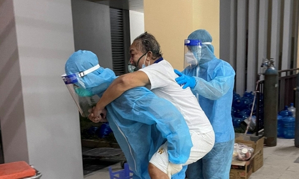 Cách nhận biết F0 đang điều trị tại nhà trở nặng